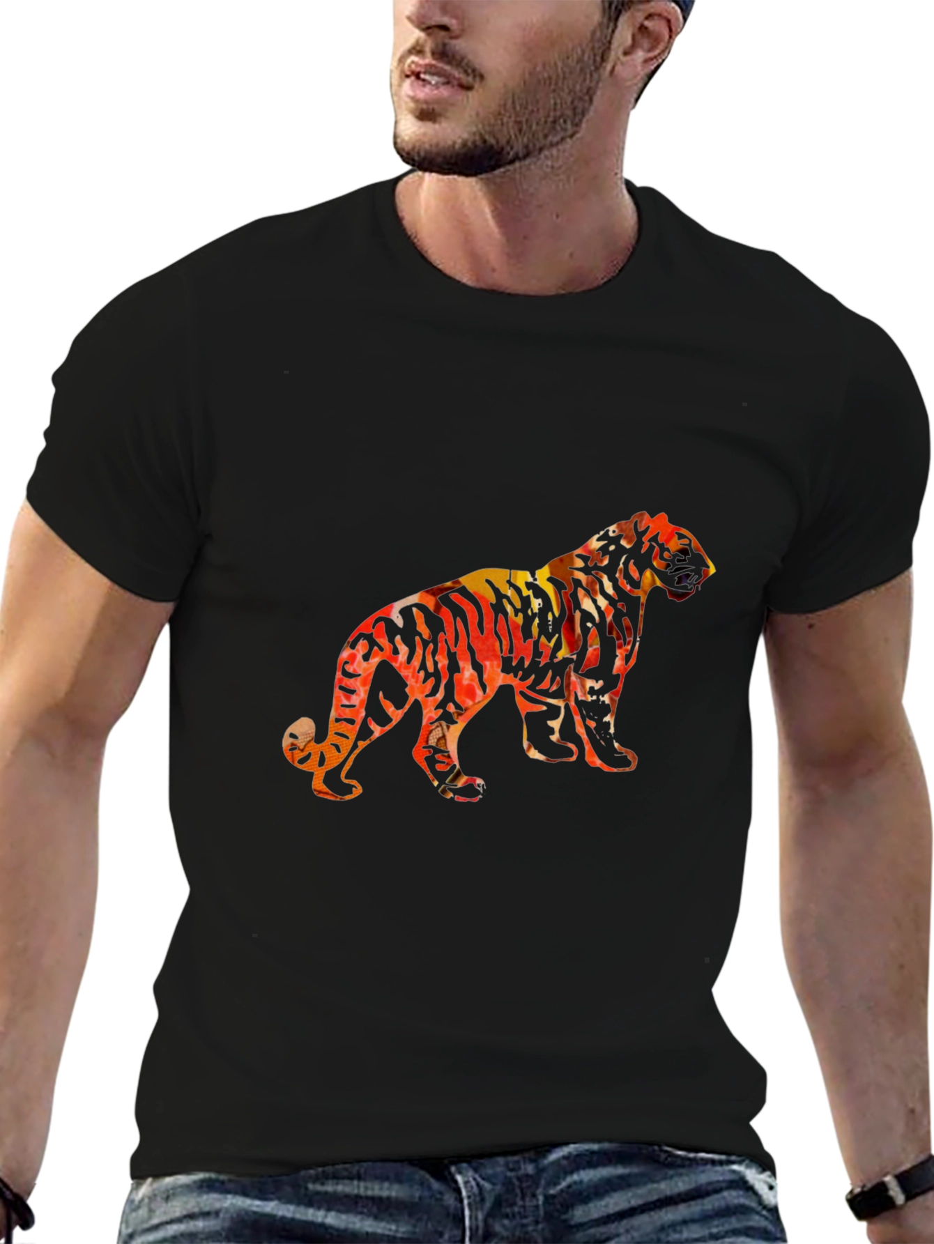 Tiger Graphic Black Tee - Bold Artistic Design