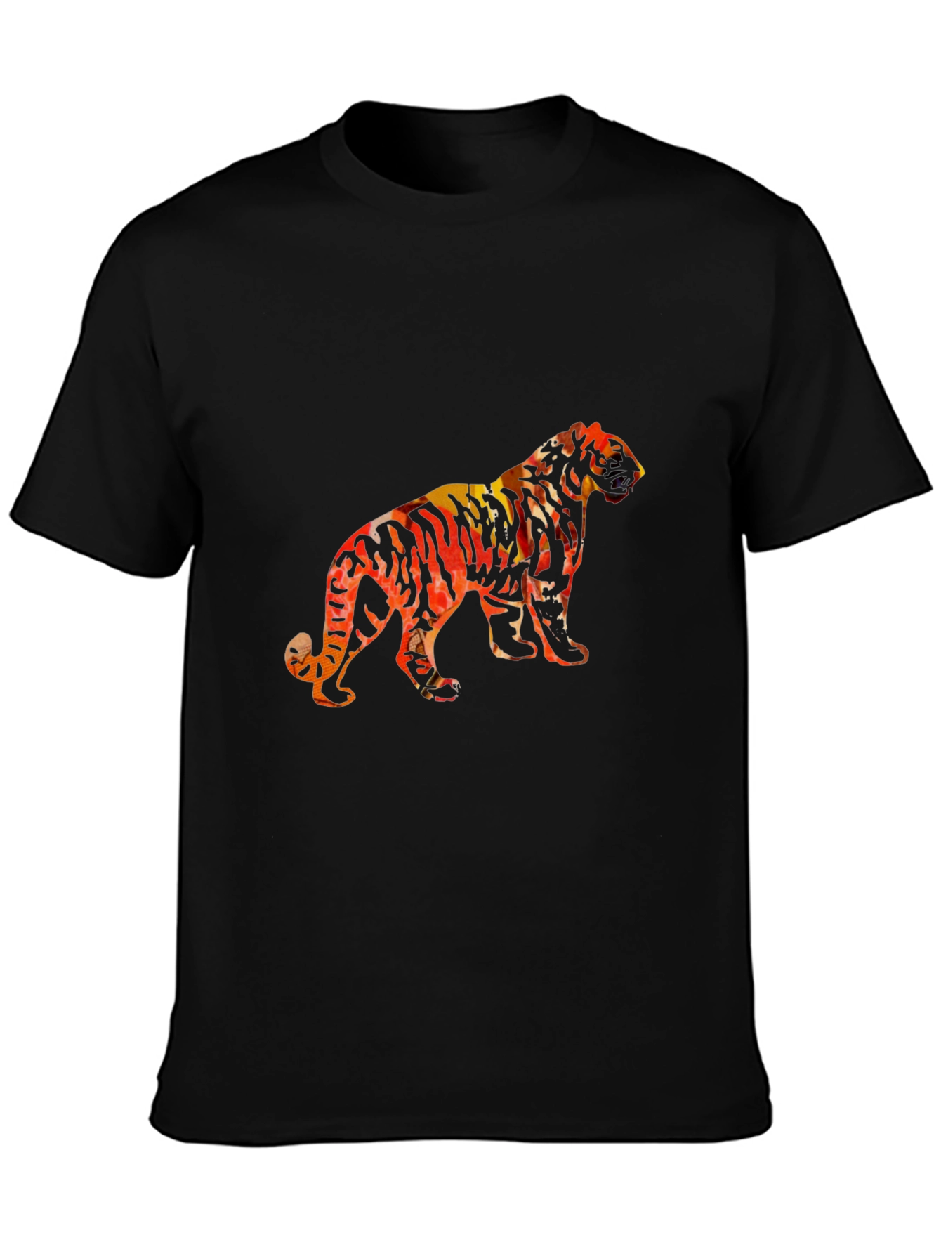 Tiger Graphic Black Tee - Bold Artistic Design