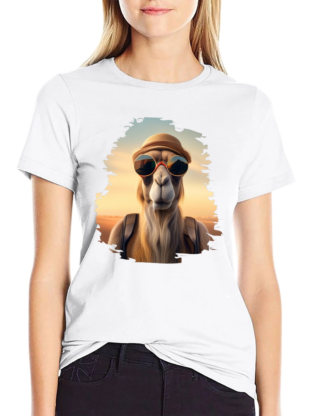 Cool Camel T-Shirt - Stylish Graphic Tee