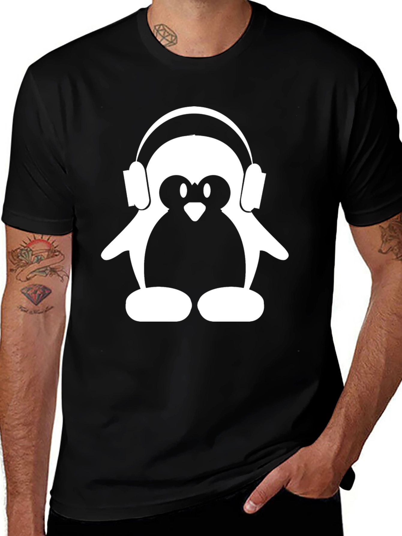 Penguin DJ Black T-Shirt - Cool Music Lover Tee