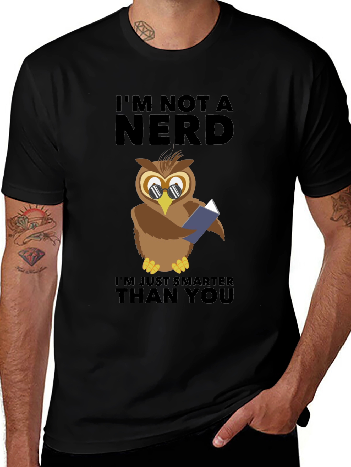 Smart Owl T-Shirt - Im Not a Nerd